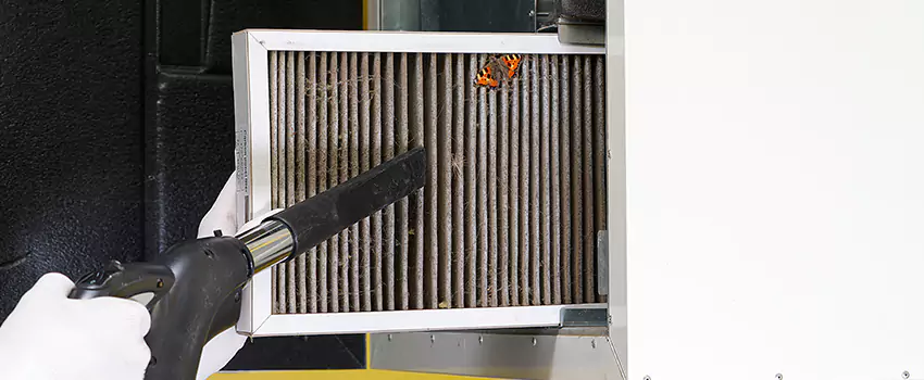 Clogged Air Duct Cleaning Process in Warren, MI